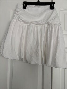 LOFT White Bubble Hem Skirt